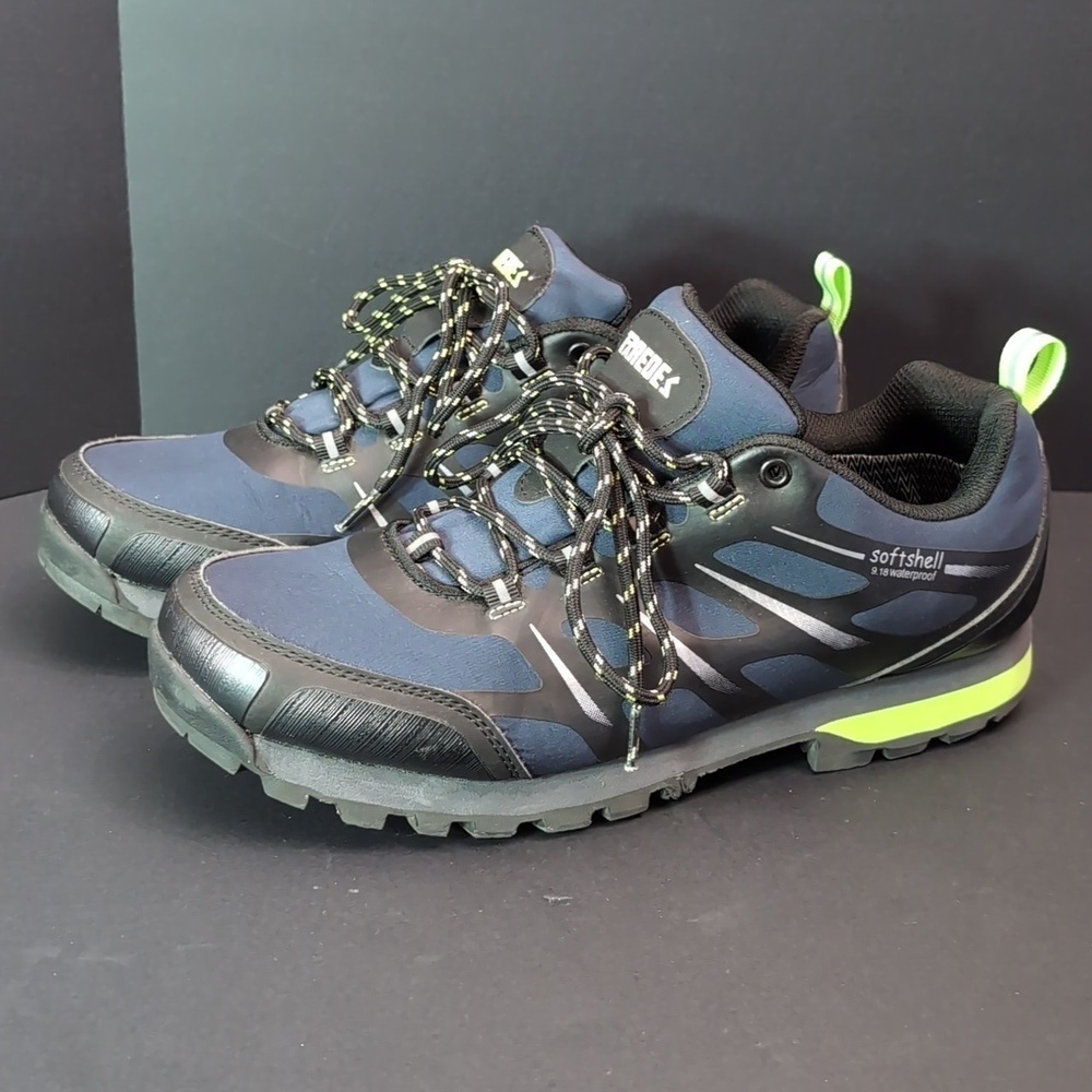 Paredes Waterproof Black/Blue Rubber/Softshell Men's Hiking  Shoes ,Size 11.